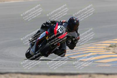 media/Apr-09-2023-SoCal Trackdays (Sun) [[333f347954]]/Turn 10 (115pm)/